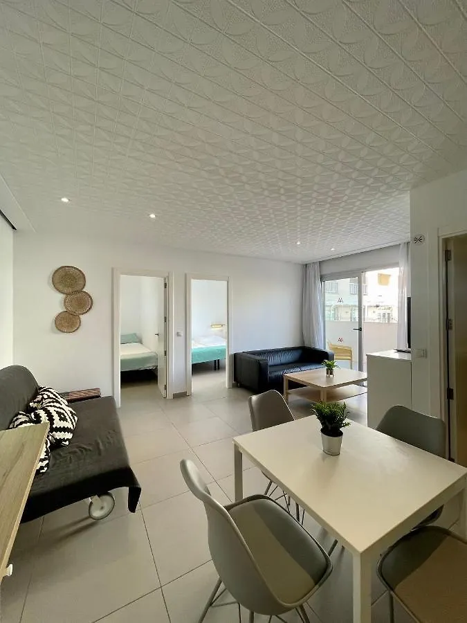Apartaments La Perla Negra Cala Ratjada  Apartment