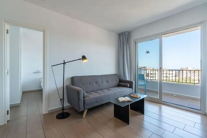 Apartaments La Perla Negra Cala Ratjada  Spain