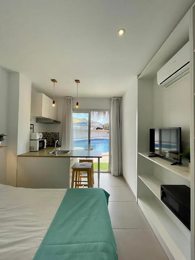 Apartment Apartaments La Perla Negra Cala Ratjada  Spain